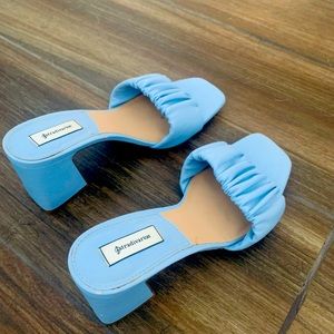 Shoes, blue size 7.5